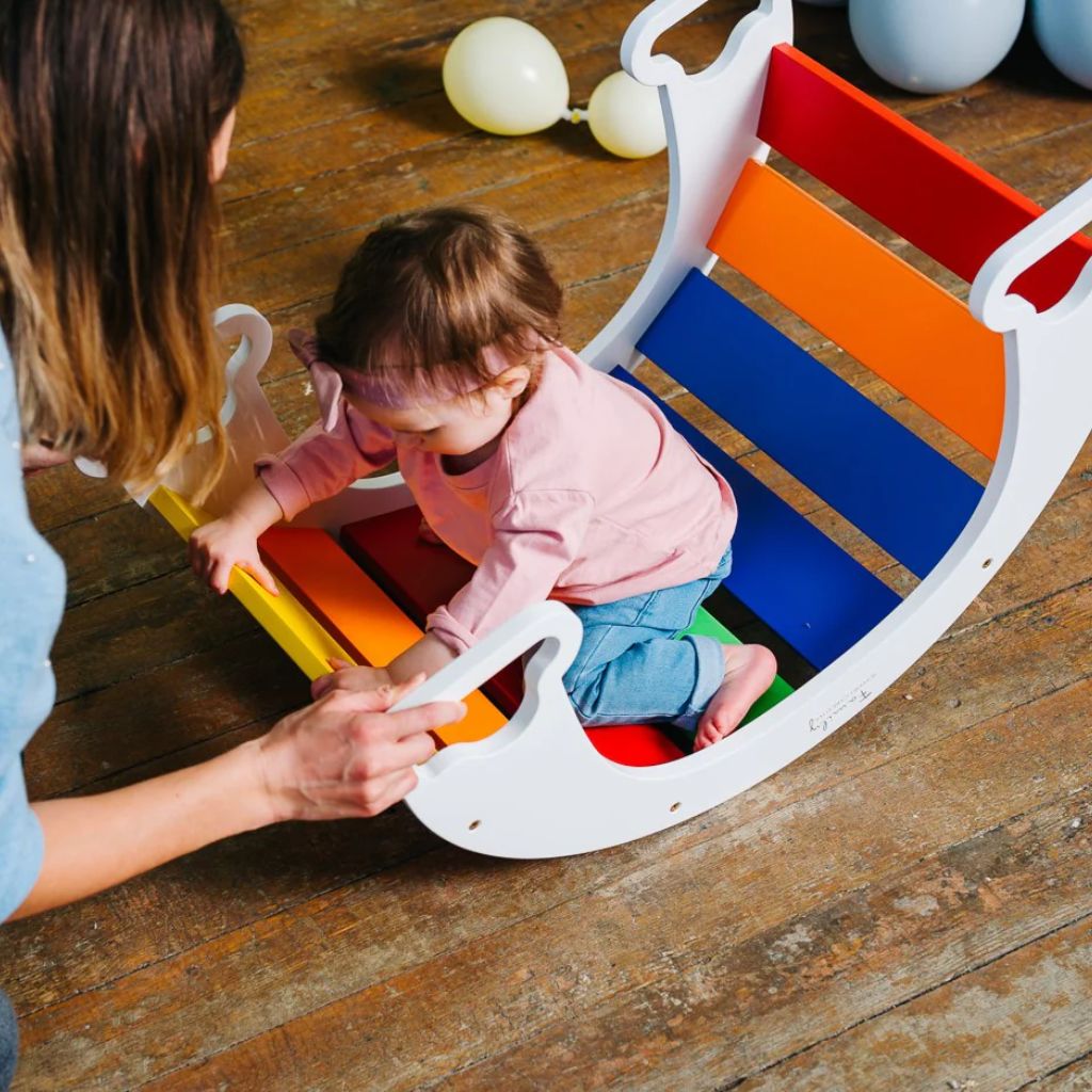 Arche de Motricité Montessori Arc-en-Ciel à Bascule