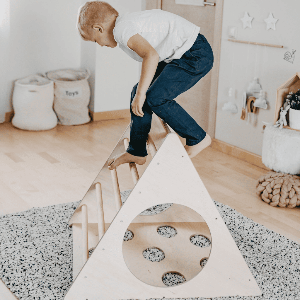 Triangle d'Escalade "Pikler" Compact – Design Scandinave (Bouleau) – Montessori pour enfant – photo 6