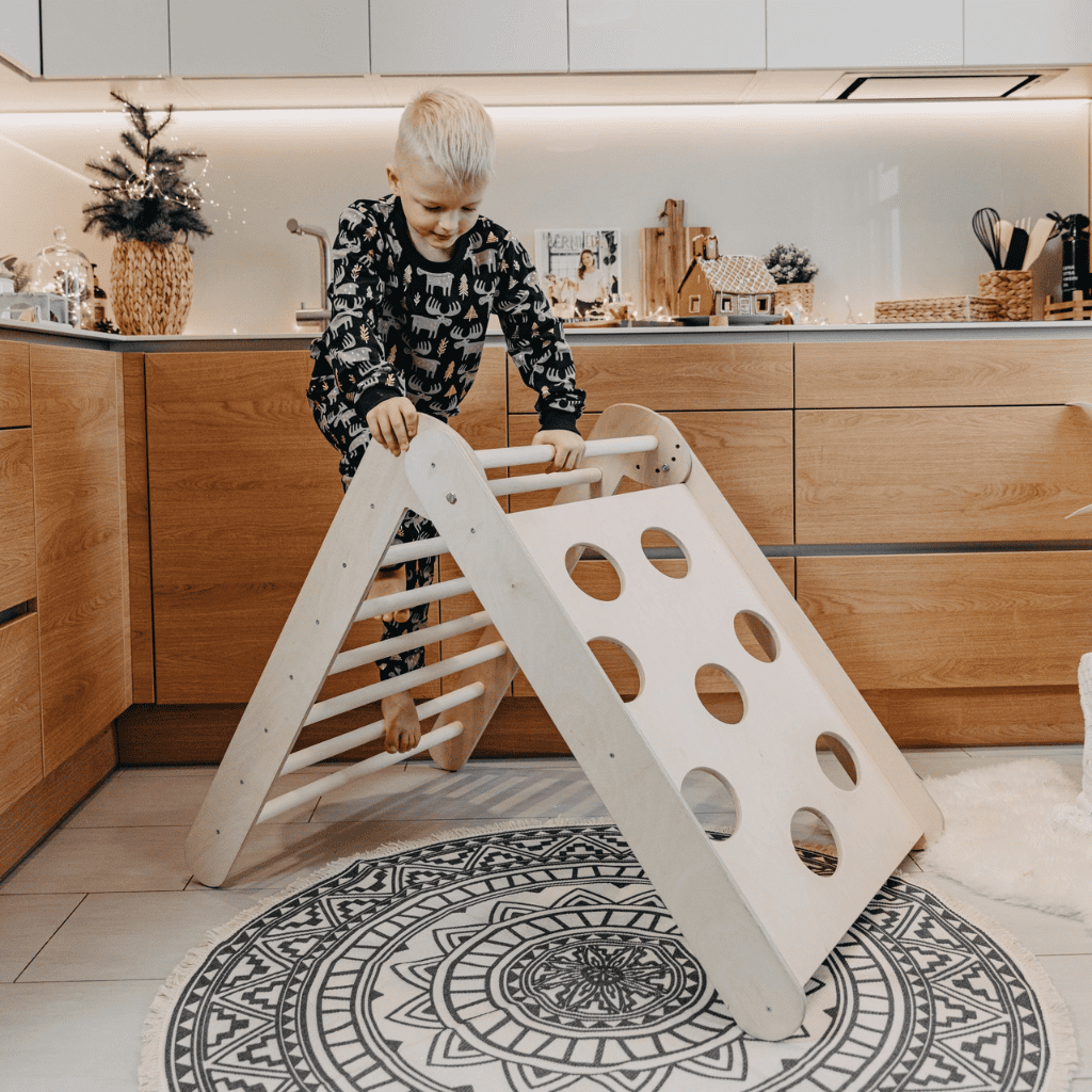 Triangle d'Escalade Pliable & Ajustable "Pikler" – Évolutif (2 Positions) – Montessori pour enfant – photo 2