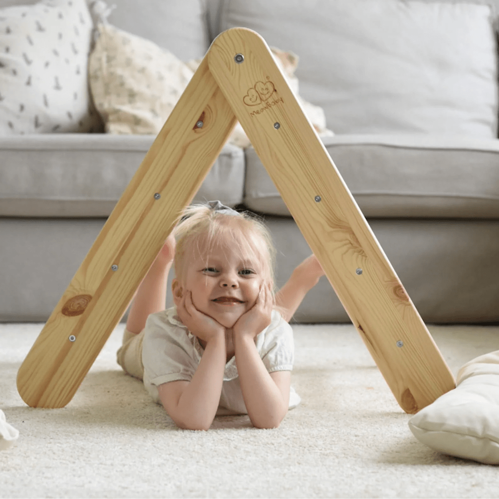 Pikler Wooden Climbing Ladder - Natural Wood | Motricidade Tinitto – Made in Europe