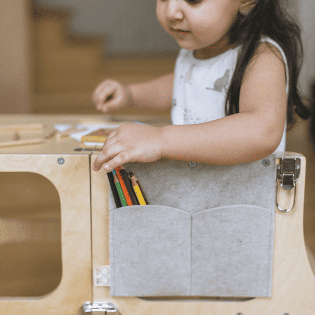 Pocketo – Pochette accessoires pour tour d’apprentissage STEP’n’SIT® en Black | Motricidade Tinitto – Fabrication européenne