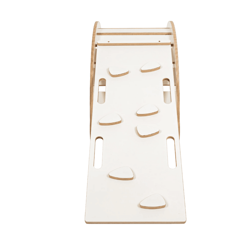 Snug Rocker para niños con cojín, tobogán y escalera - Pequeño en rosa claro empolvado | Motricidade Tinitto - Fabricado en Europa