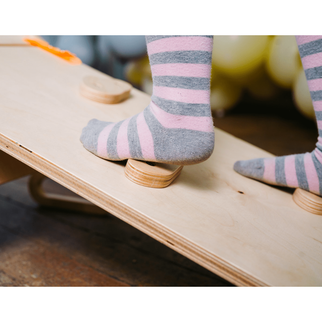 Rampe & Toboggan Réversible "The Sway" – Arc - en - Ciel (Accessoire) – Montessori pour enfant – photo 14