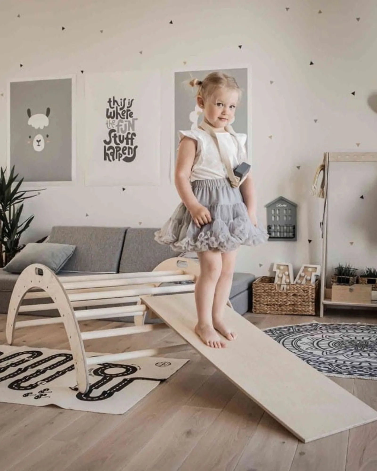 Arche d'Escalade & Bascule Montessori – 2-en-1 | Montessori House Bed – Motricité Montessori pour enfant | Tinitto