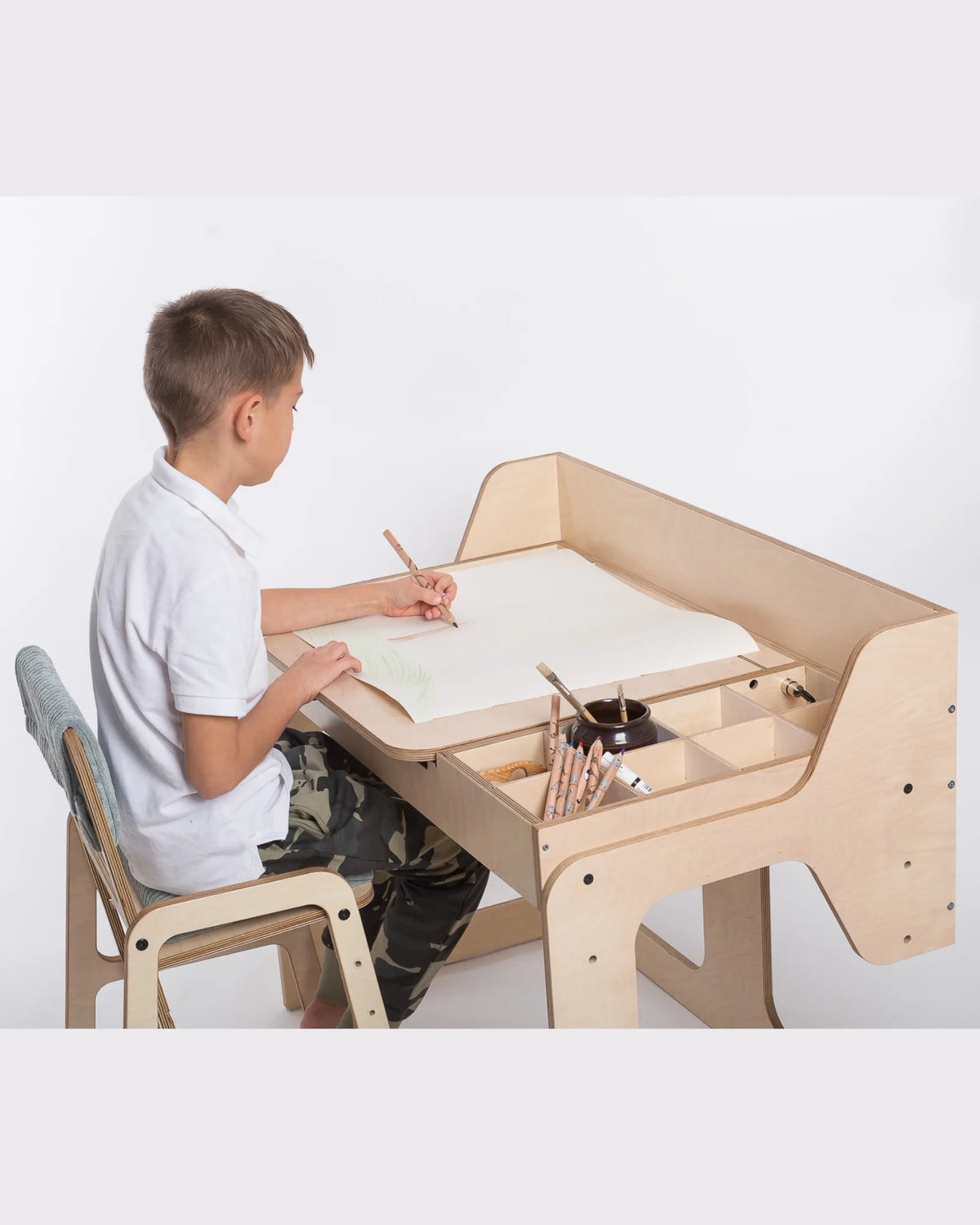Bureau d'Activités Multisensoriel "Luula" – Table Évolutive (Seule) – Montessori pour enfant – photo 7