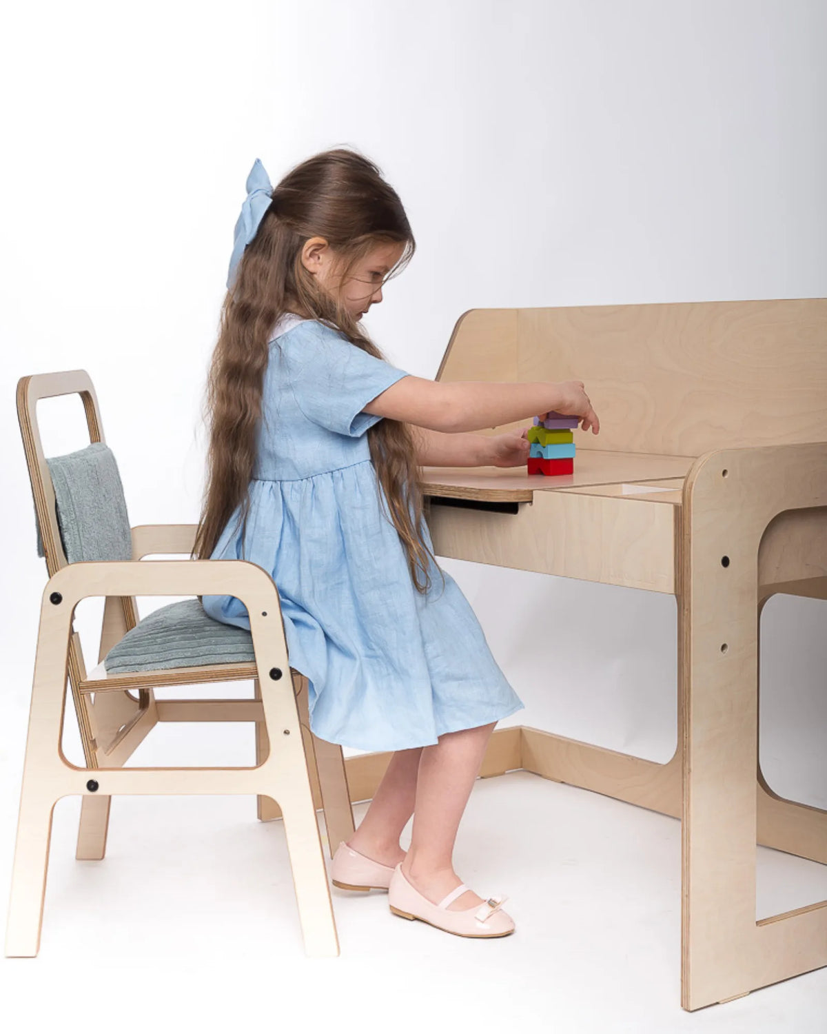 Bureau d'Activités Multisensoriel "Luula" – Table Évolutive (Seule) – Montessori pour enfant – photo 5