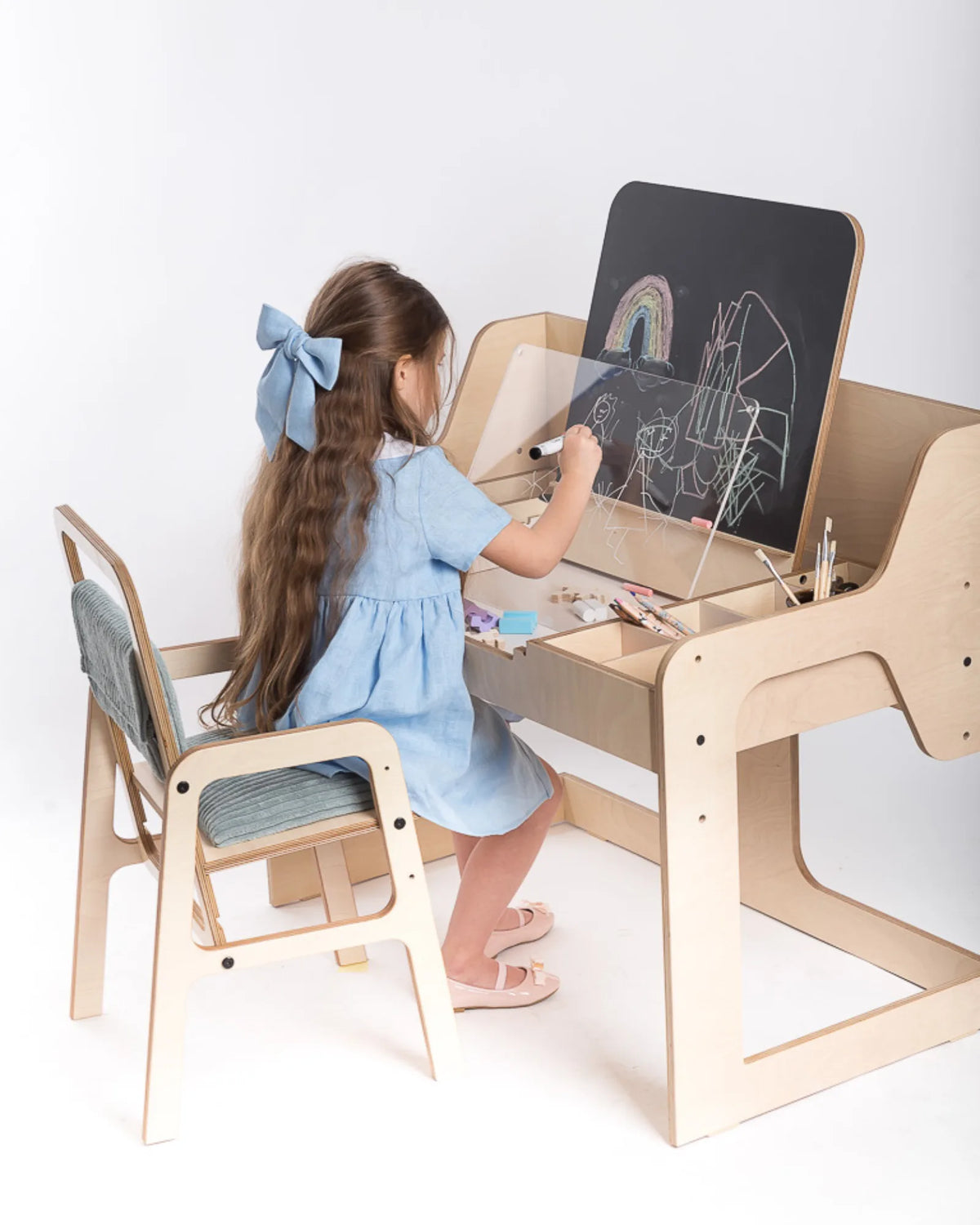 Bureau d'Activités Multisensoriel "Luula" – Table Évolutive (Seule) – Montessori pour enfant – photo 8