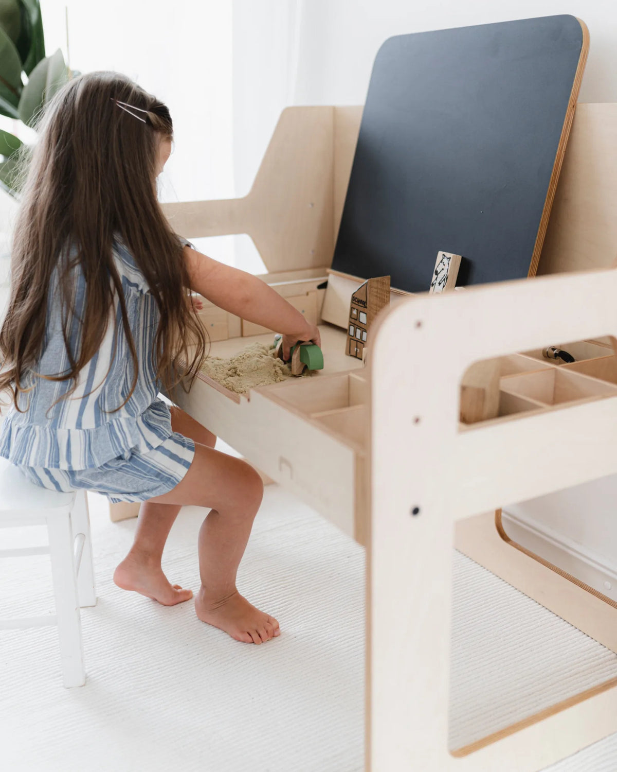 Bureau Multisensoriel & Chaise "Luula" – Station Éducative STEM (2 - 12 ans) – Montessori pour enfant – photo 13