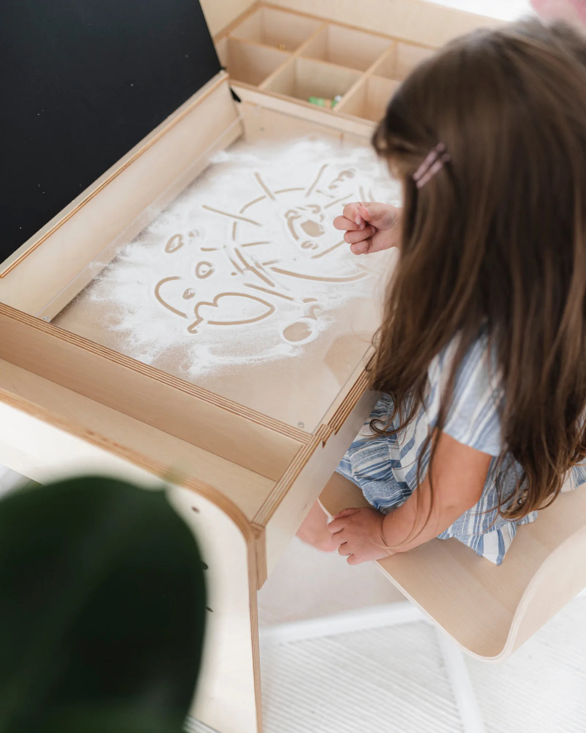 Bureau Multisensoriel & Chaise "Luula" – Station Éducative STEM (2 - 12 ans) – Montessori pour enfant – photo 11
