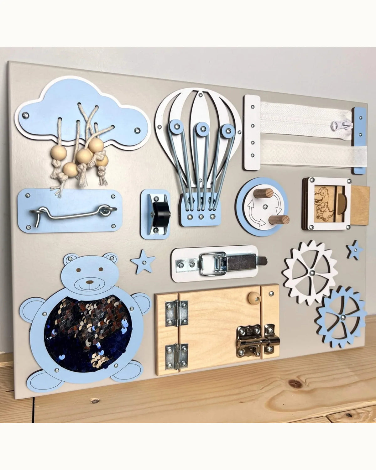 Busy Board Portes BusyBunnyToys – Planche Activité 30×40 cm