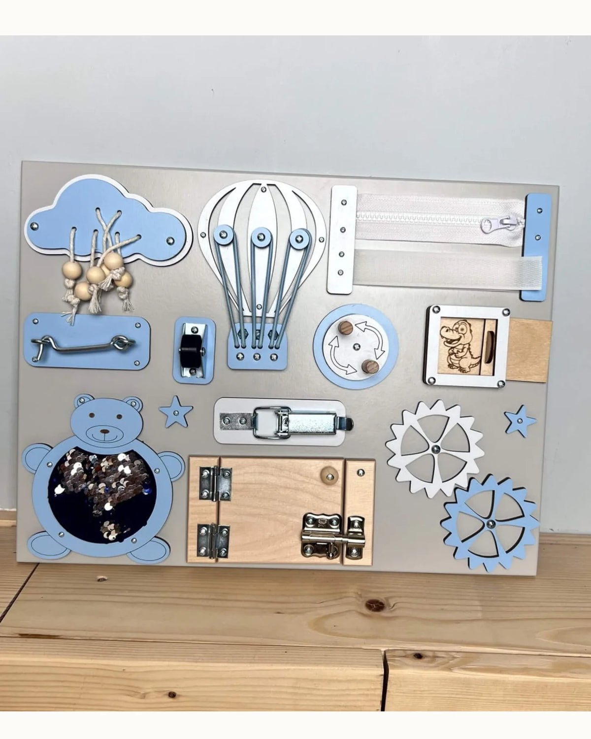 Busy Board Portes BusyBunnyToys – Planche Activité 30×40 cm
