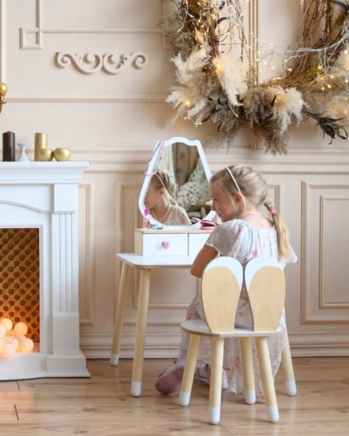 Coiffeuse Enfant "Tulipe" – Design Floral & Miroir (Bois Naturel) – Montessori pour enfant – photo 4