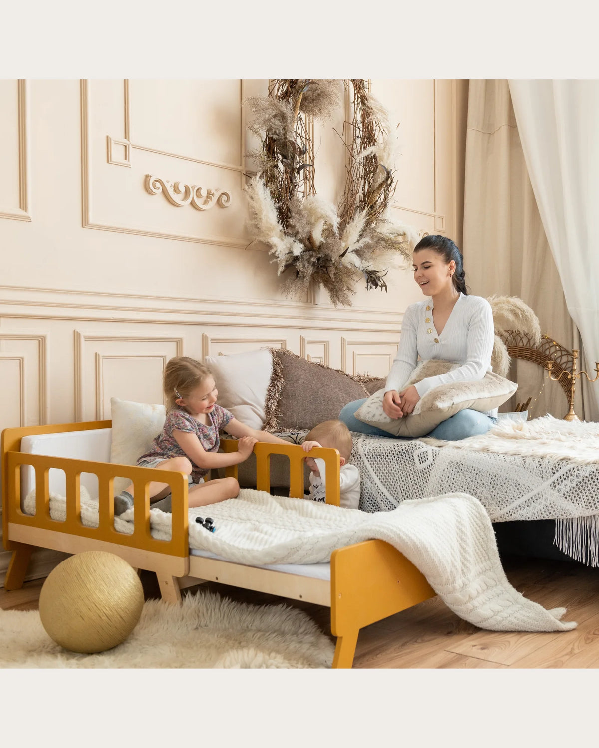Lit Évolutif Enfant 3-en-1 – Canapé & Lit – Mobilier Montessori pour enfant | Tinitto