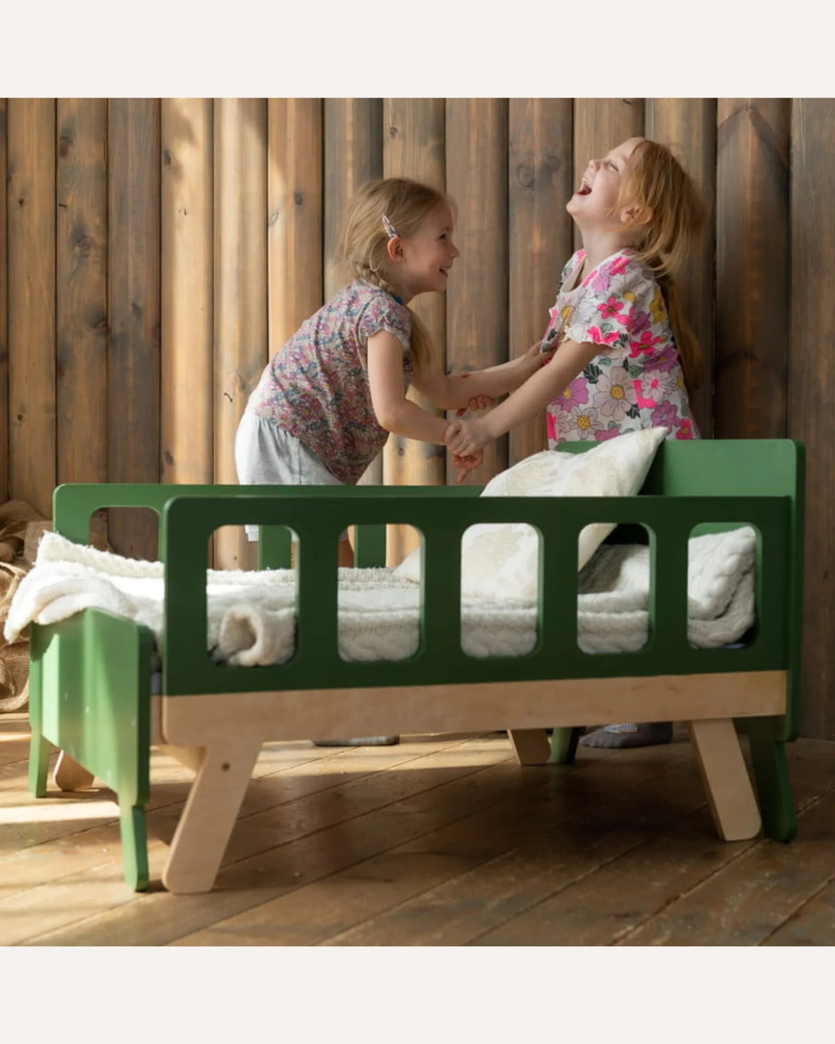 Lit Évolutif Enfant 3-en-1 – Canapé & Lit – Mobilier Montessori pour enfant | Tinitto