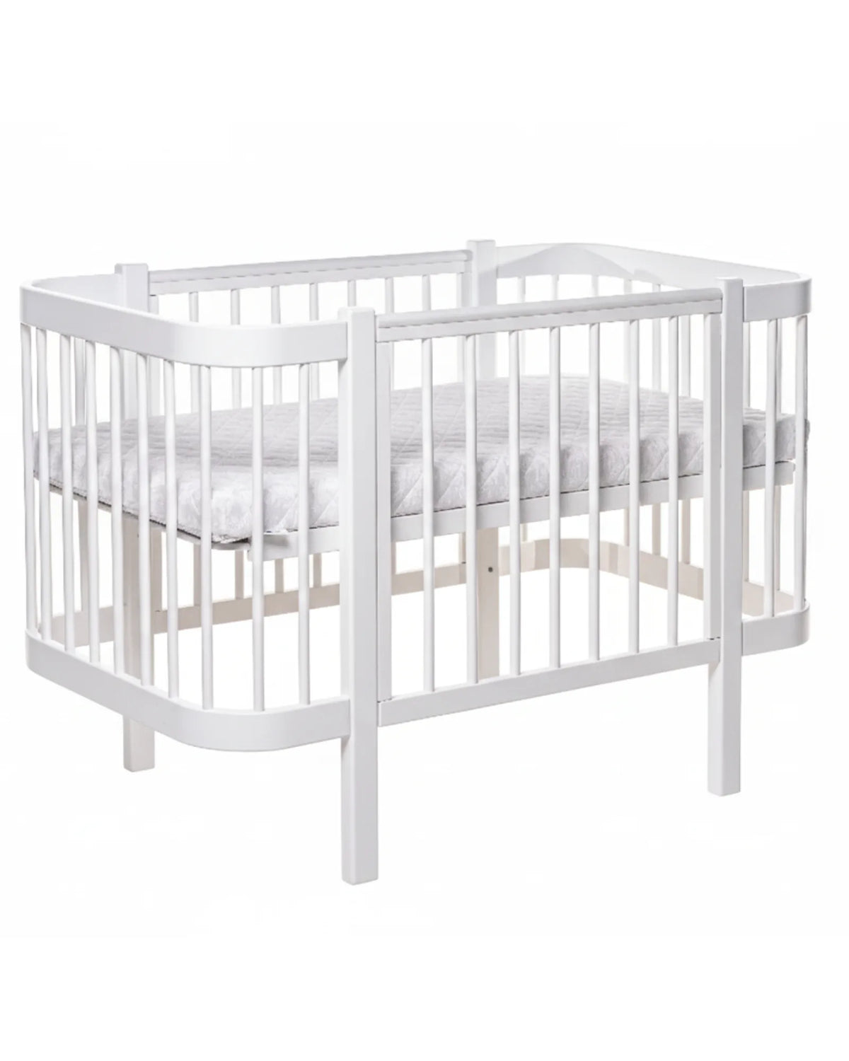 Lit bébé évolutif ELIN avec matelas – Hêtre massif | KOTTO