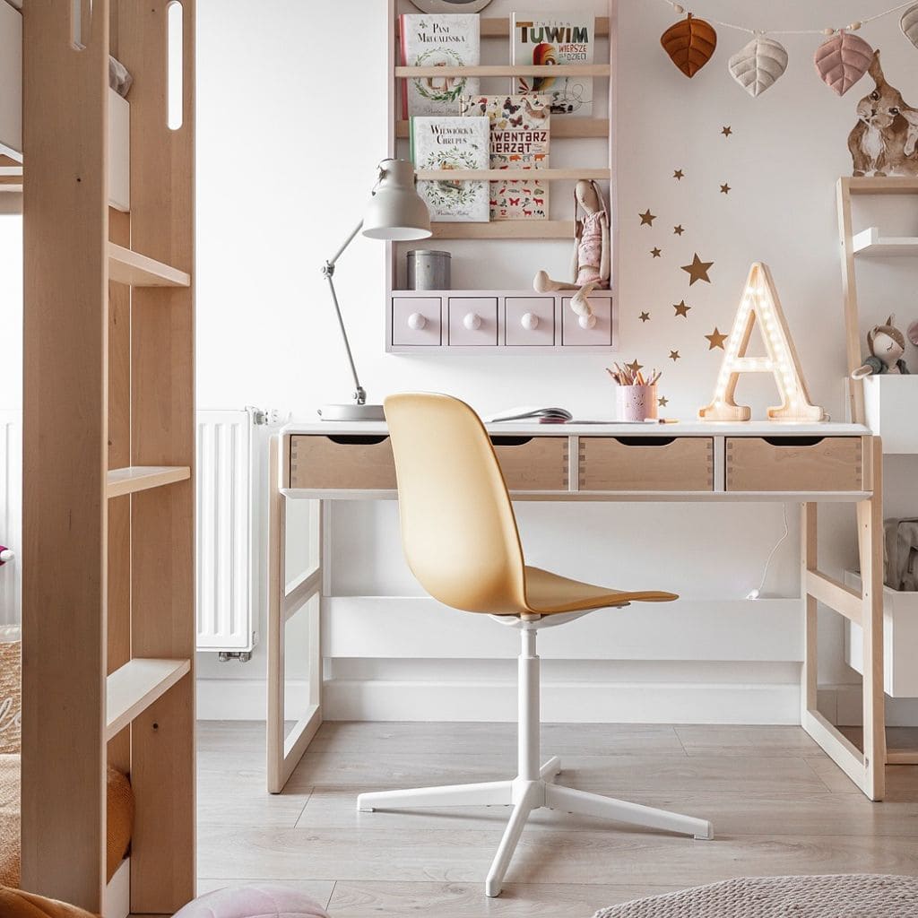 Lampe Lettre Artisanale en Bois – S