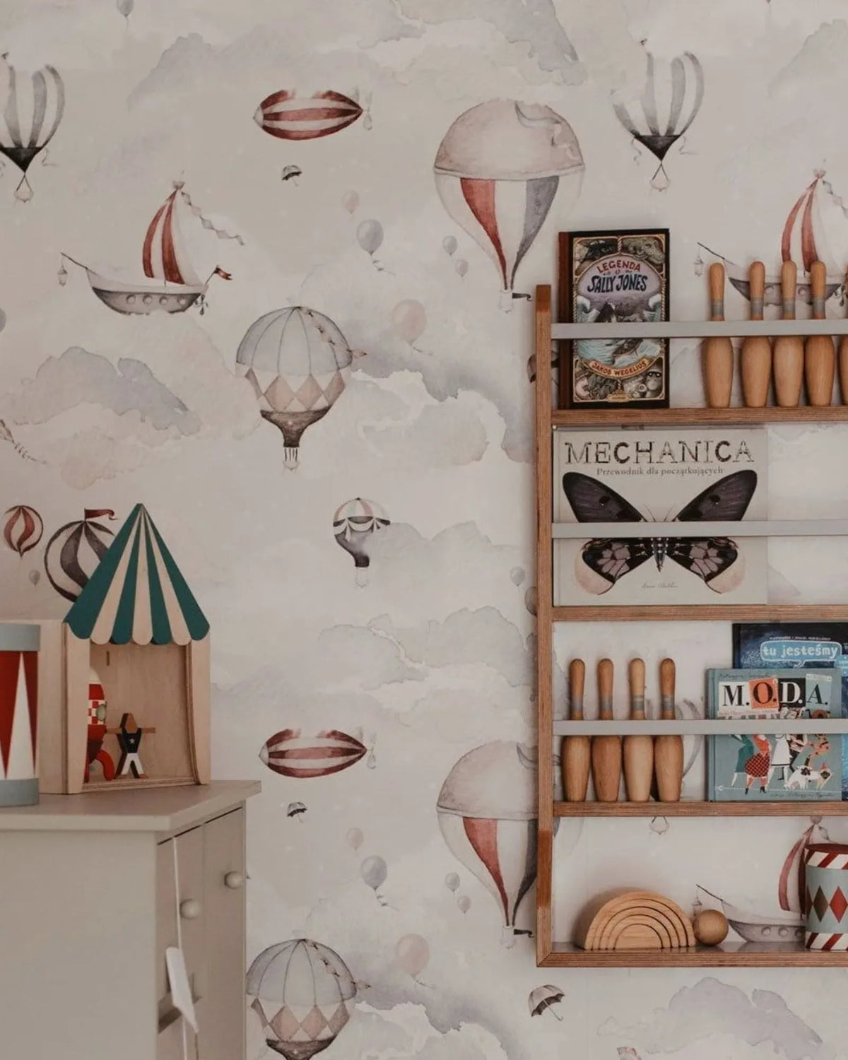 Papier Peint Ballons & Aventures – Chambre Garçon – Montessori pour enfant – photo 6