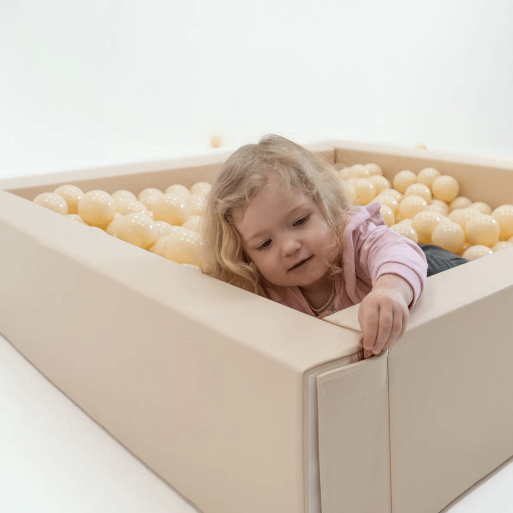 Piscine à Balles en Mousse — Ball Pit 120×120 cm – Montessori pour enfant – photo 11