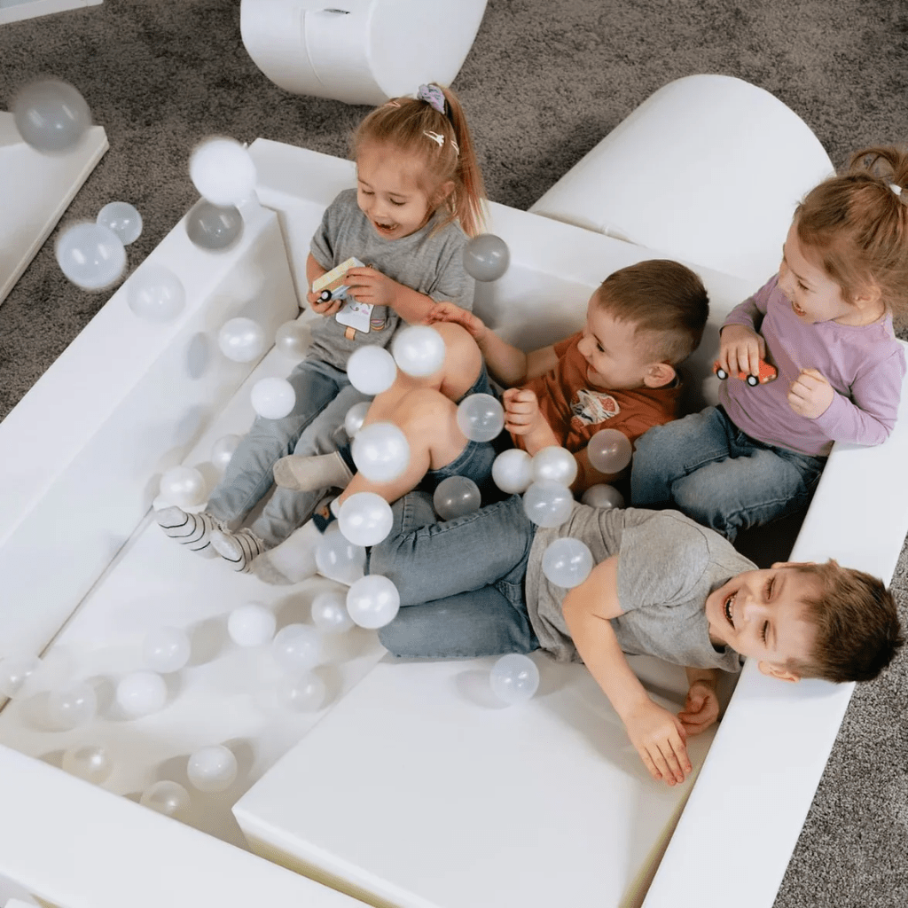 Piscine à Balles en Mousse — Ball Pit 120×120 cm – Montessori pour enfant – photo 8