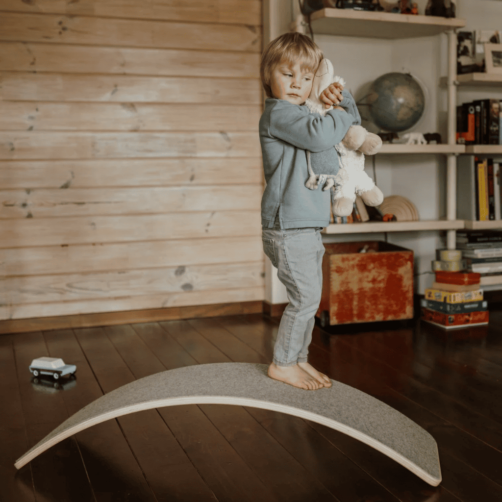 Planche d'Équilibre en Bois avec Feutre Gris – Jouet de Motricité Enfant