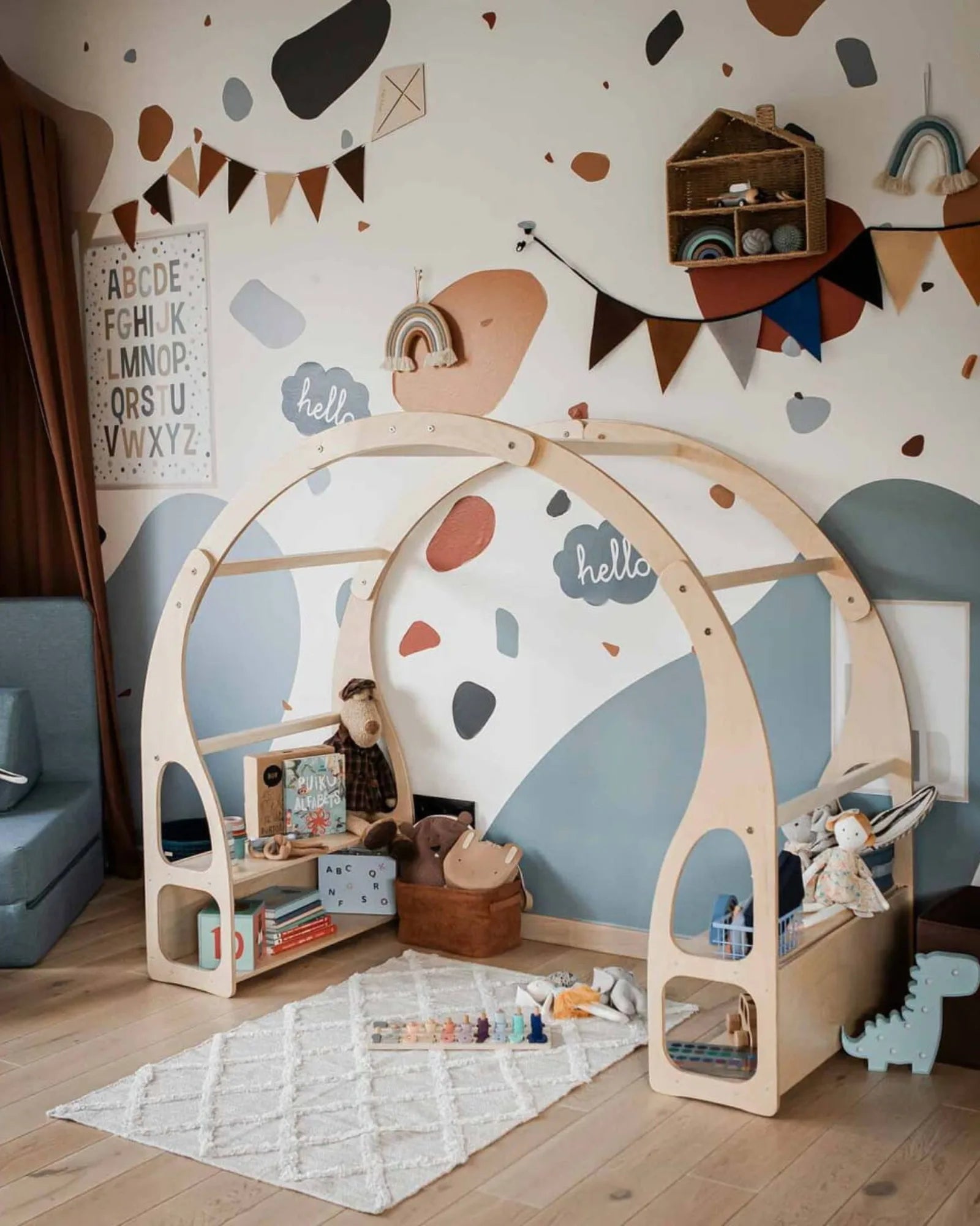 Play Stand Montessori — Stand de Jeu & Étagère en Bouleau | Montessori House Bed – Montessori pour enfant – photo 1