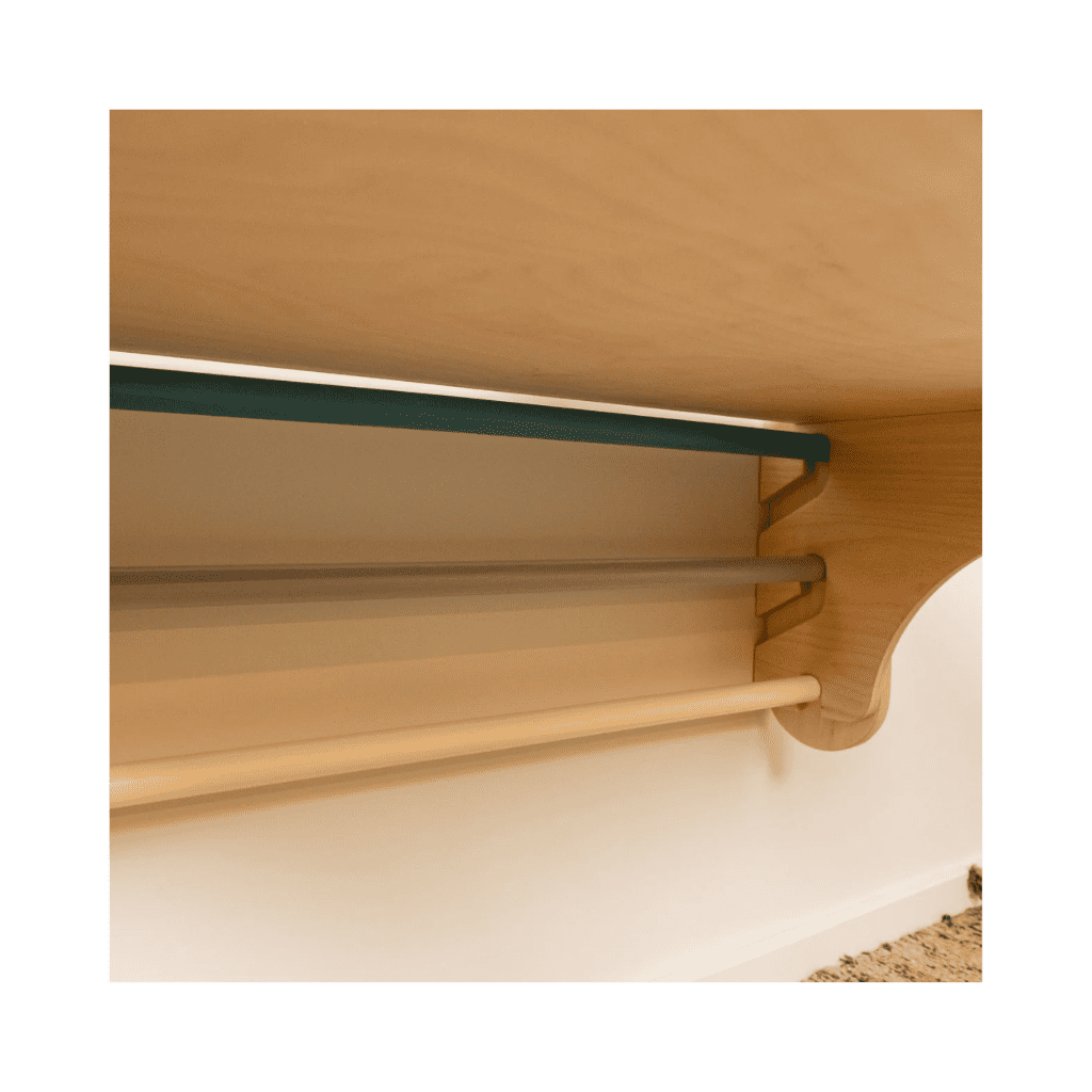 Table et Chaise pour le Mur Suédois