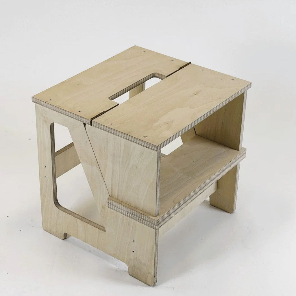 Tabouret Pliant Multifonction – Solution Gain de Place et Sécurité
