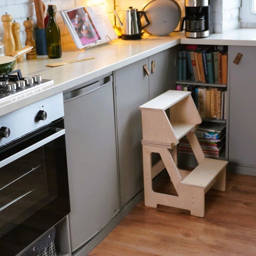 Tabouret Pliant Multifonction – Solution Gain de Place et Sécurité