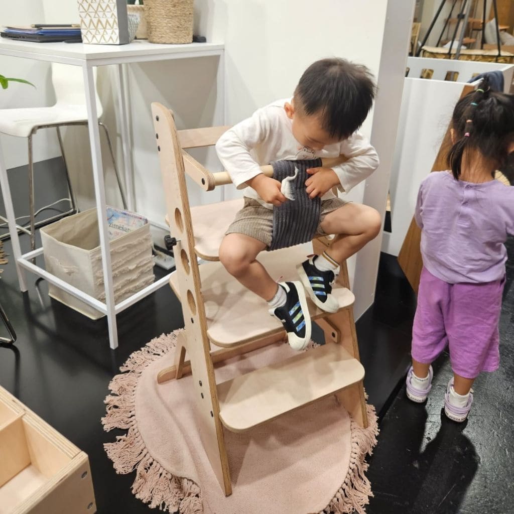 Tour Montessori Évolutive «Louis» – Apprentissage & Autonomie