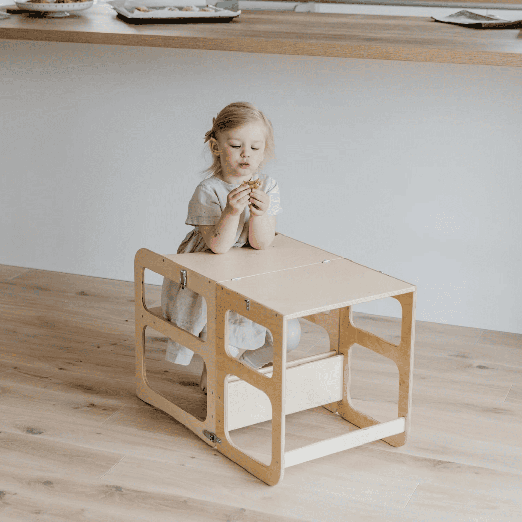 Tour de cuisine 2 en 1 / Table et chaise