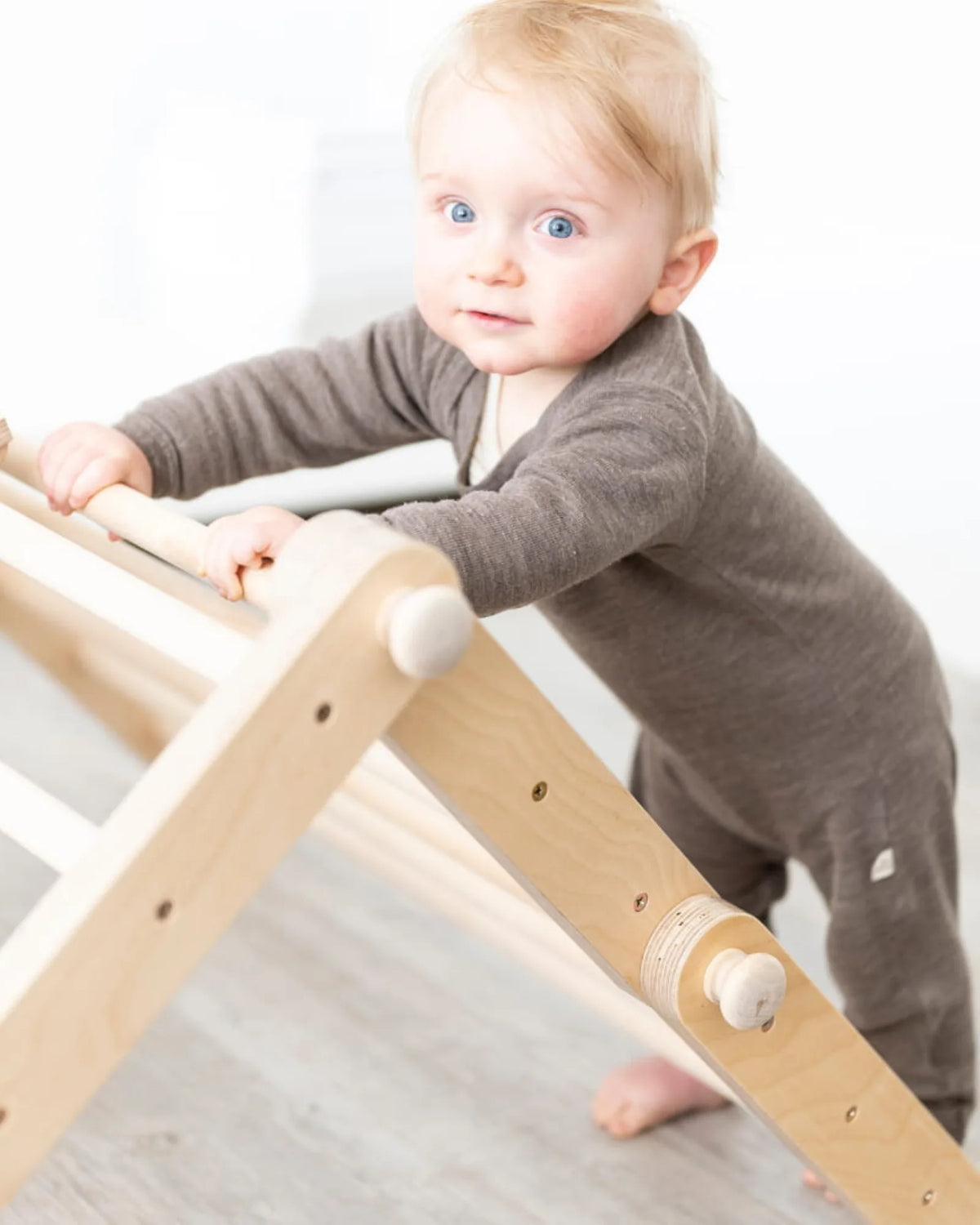 Triangle de Pikler Modulable 4 - Segments MOPITRI® – Montessori pour enfant – photo 2