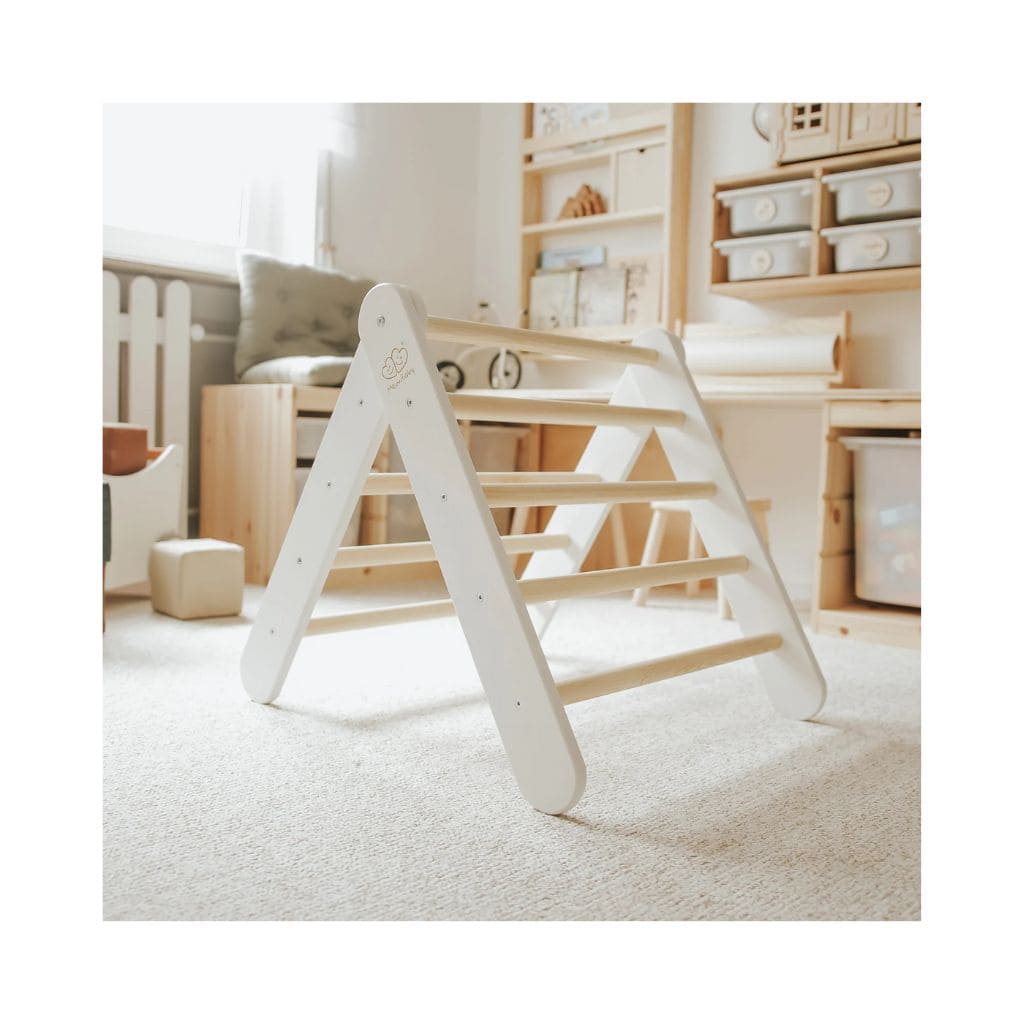Triangle d’Escalade Pikler Bois Blanc – Jeu Montessori Haut de Gamme