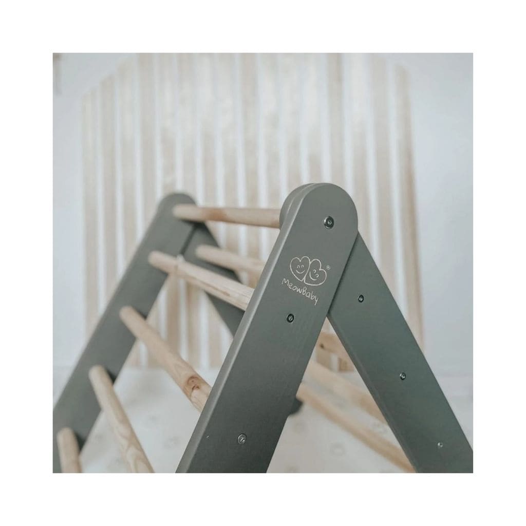 Échelle avec Toboggan & Mur d’Escalade – Gris Montessori