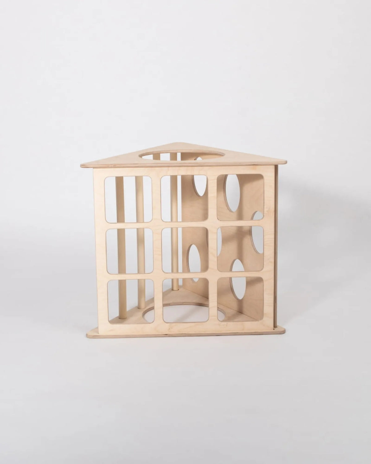 Triangle de Pikler Compact – Design Scandinave | Montessori House Bed