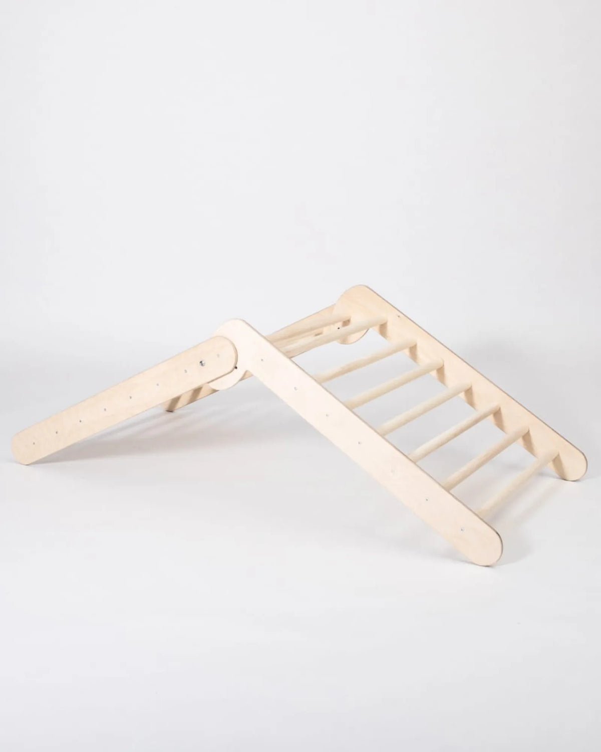 Triangle de Pikler Pliable – Classique | Montessori House Bed