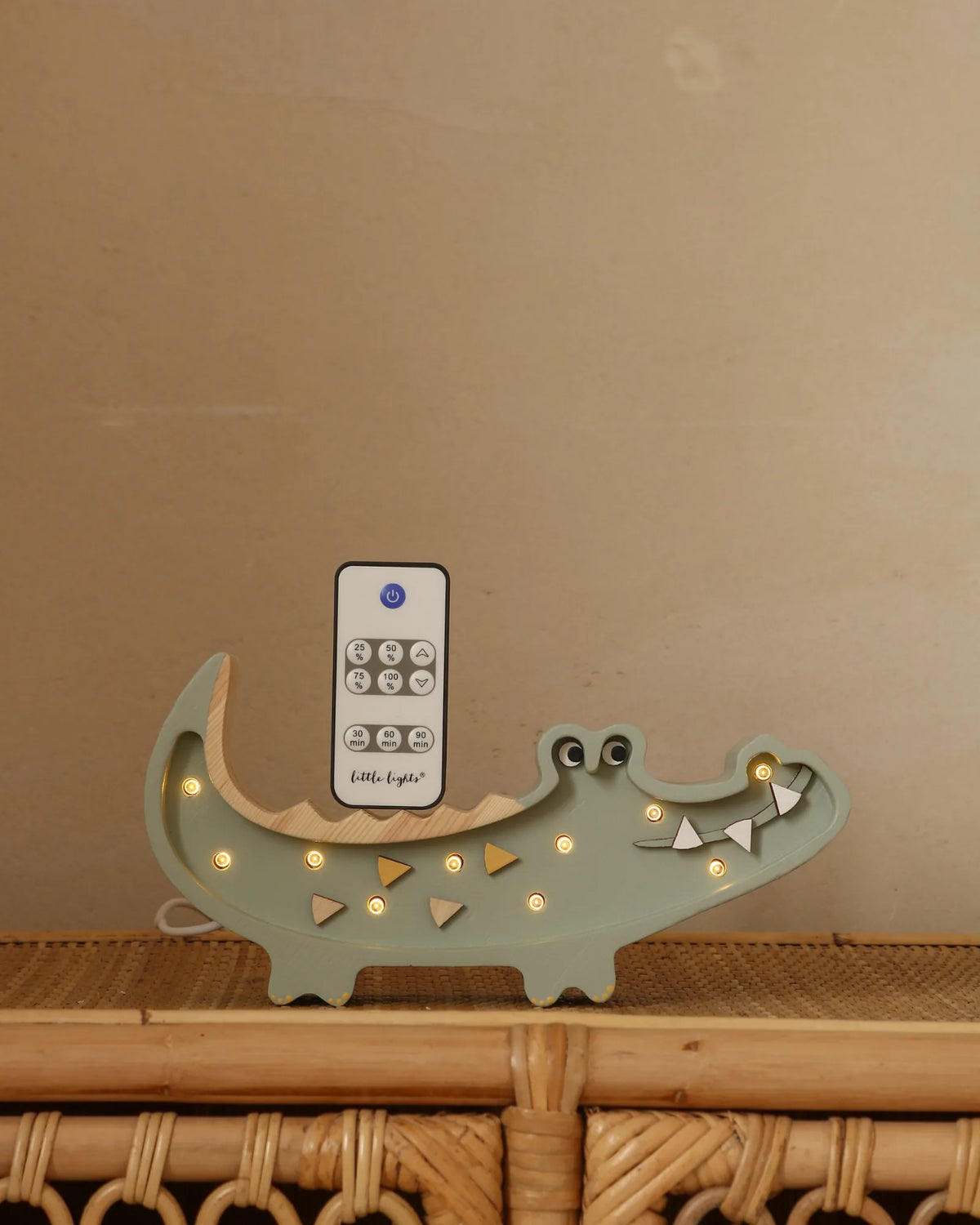 Veilleuse Mini Crocodile en Bois de Pin – Montessori pour enfant – photo 5