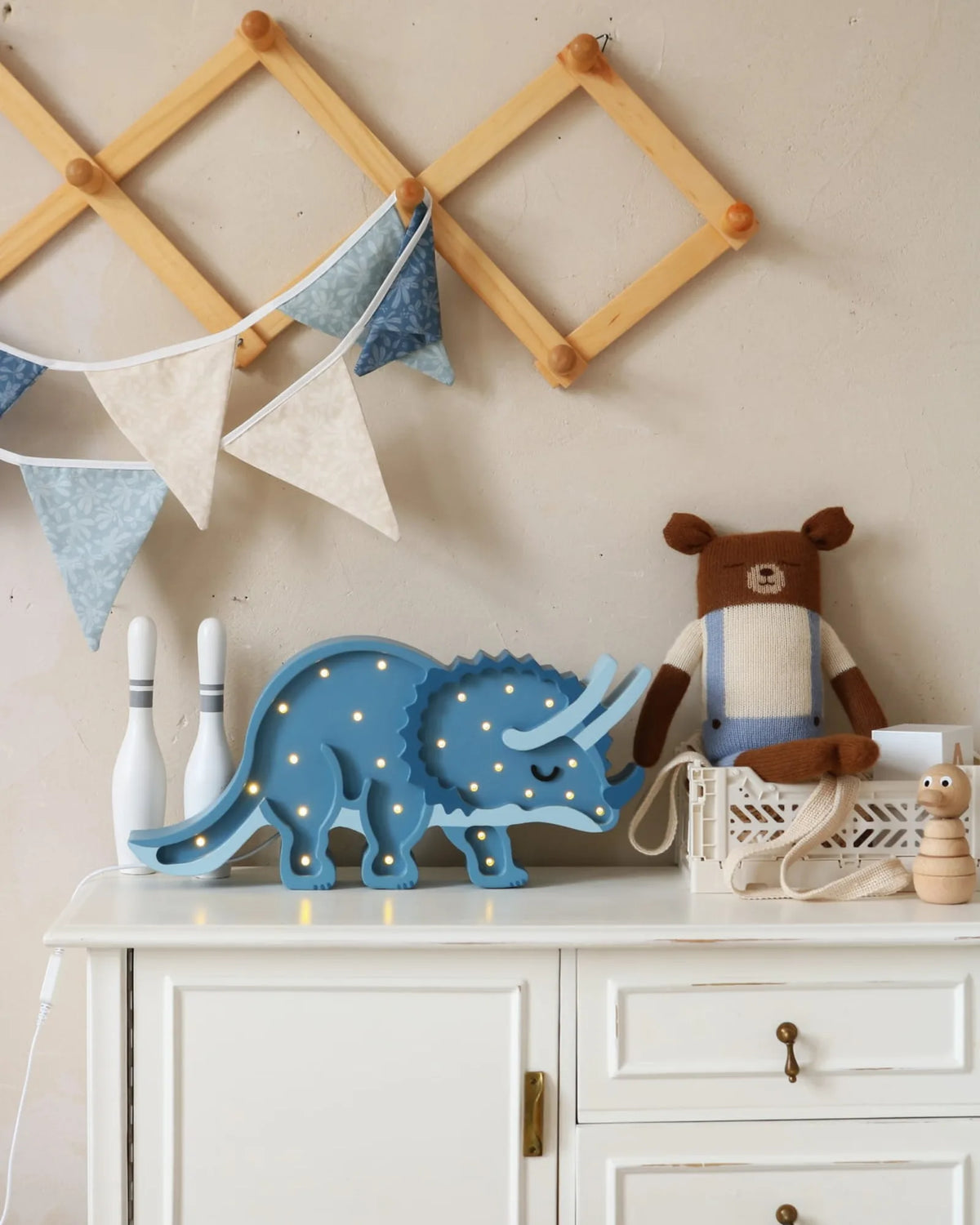 Veilleuse Tricératops en Bois de Pin – Montessori pour enfant – photo 12
