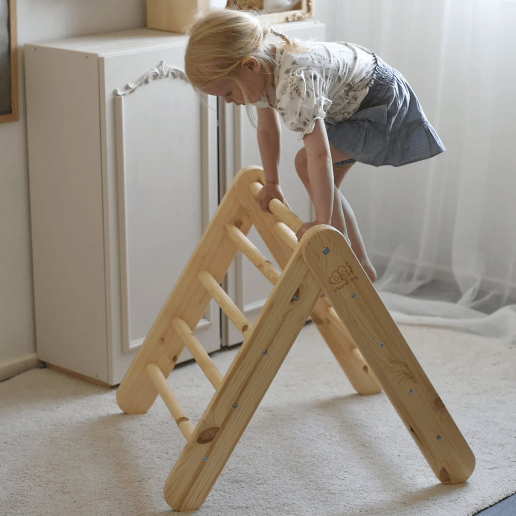 Pikler Wooden Climbing Ladder - Natural Wood | Motricidade Tinitto – Made in Europe