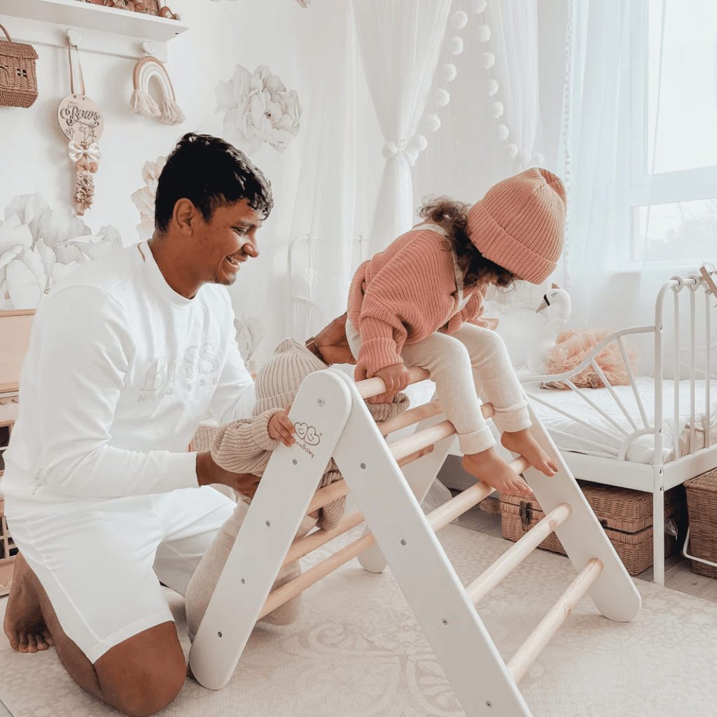 Pikler Wooden Climbing Ladder - White | Motricidade Tinitto – Made in Europe