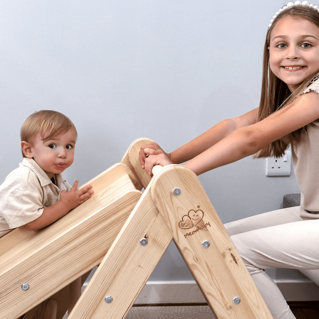 Pikler Ladder with Slide - Climbing Wall - Natural Wood | Motricidade Tinitto – Made in Europe