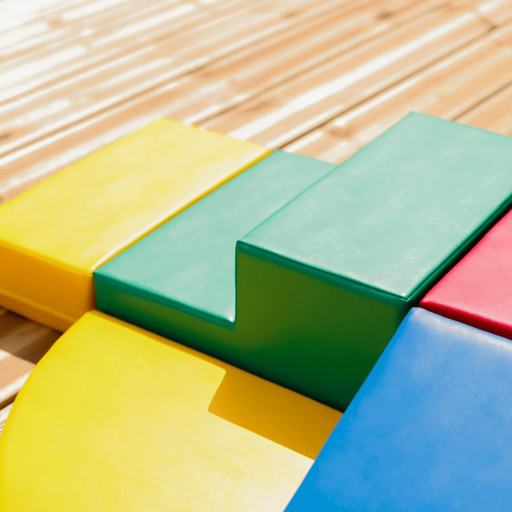 Ensemble de 5 Blocs de Mousse Soft Play - Rainbow en | Motricidade Tinitto – Fabrication européenne