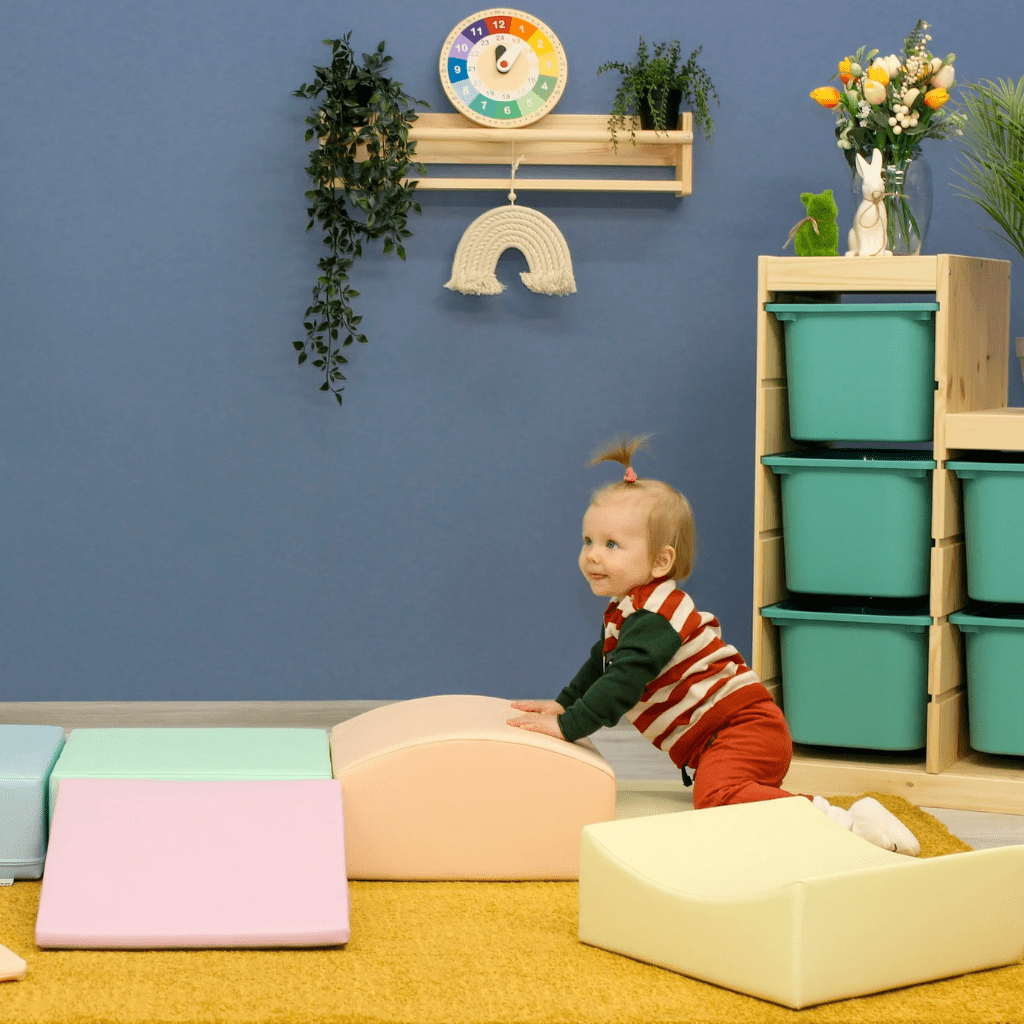 Ensemble de 7 Blocs de Mousse Soft Play - Petit Rampant Pastel Turquoise en | Motricidade Tinitto – Fabrication européenne