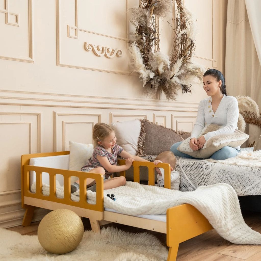 Lit Enfant Transformable avec Rangement - Du Bébé au Junior en DarkGoldenRod | furniture Tinitto – Fabrication européenne