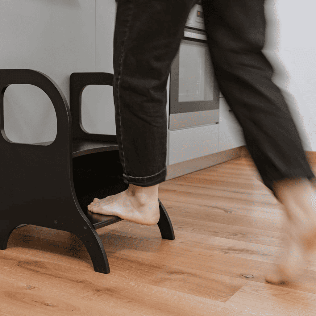 Marchepied Évolutif Enfant MIIMO® en BurlyWood | Motricidade Tinitto – Fabrication européenne