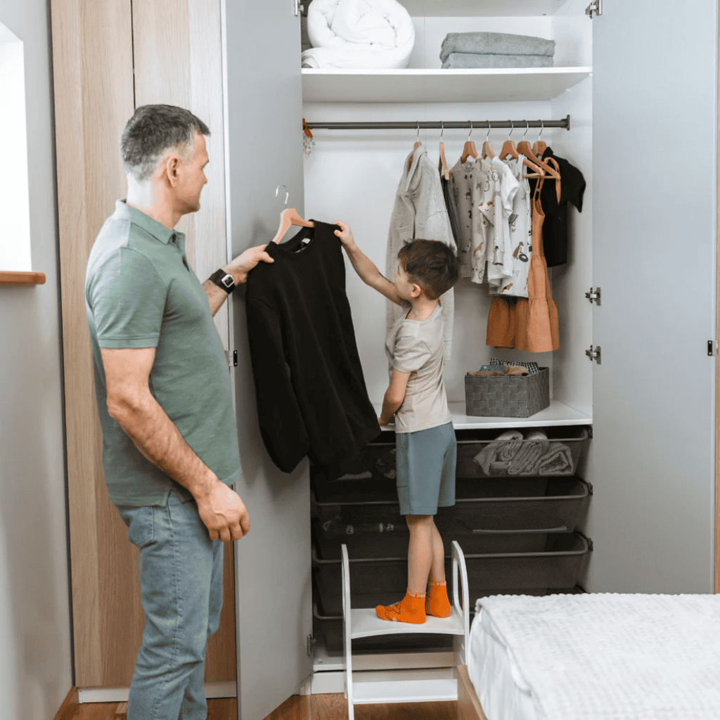 Marchepied Évolutif Enfant MIIMO® en BurlyWood | Motricidade Tinitto – Fabrication européenne