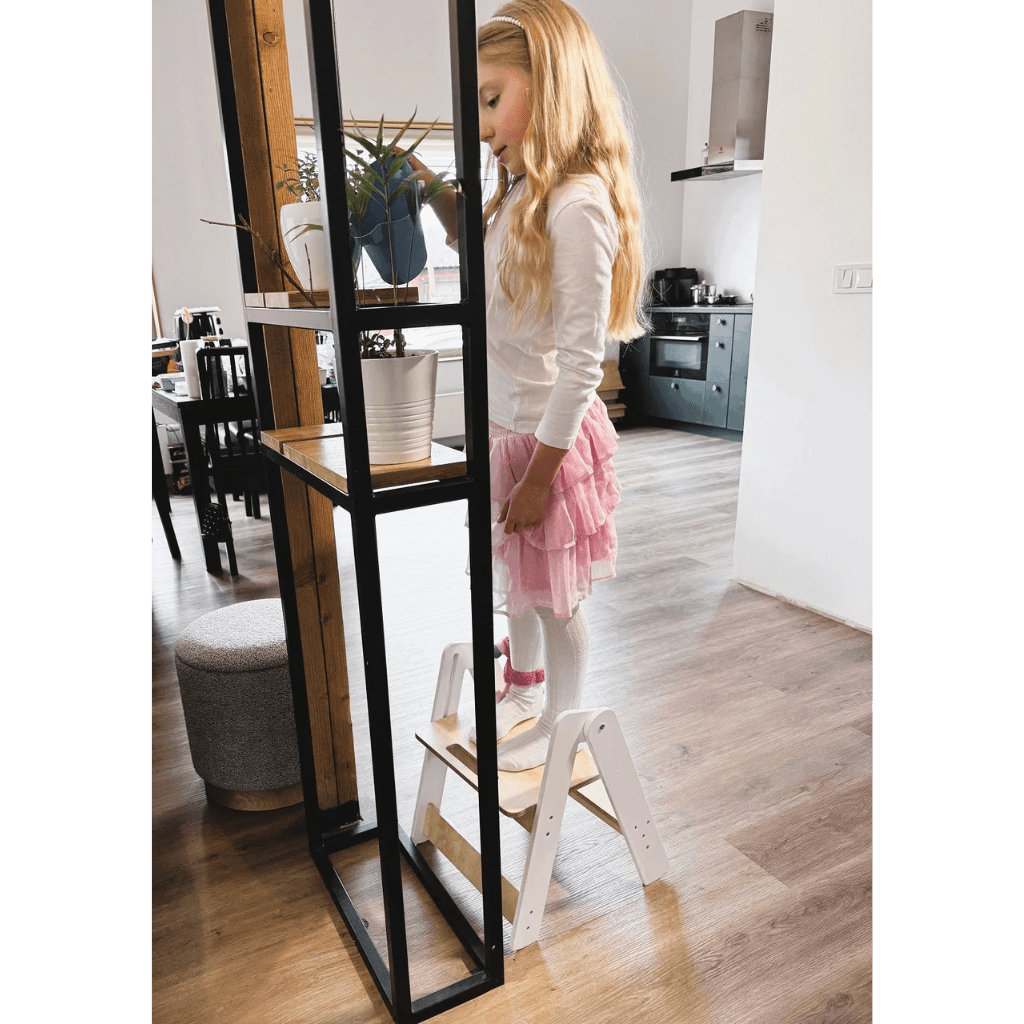 Petit Marchepied Enfant en Bois en Bois Naturel | Motricidade Tinitto – Fabrication européenne