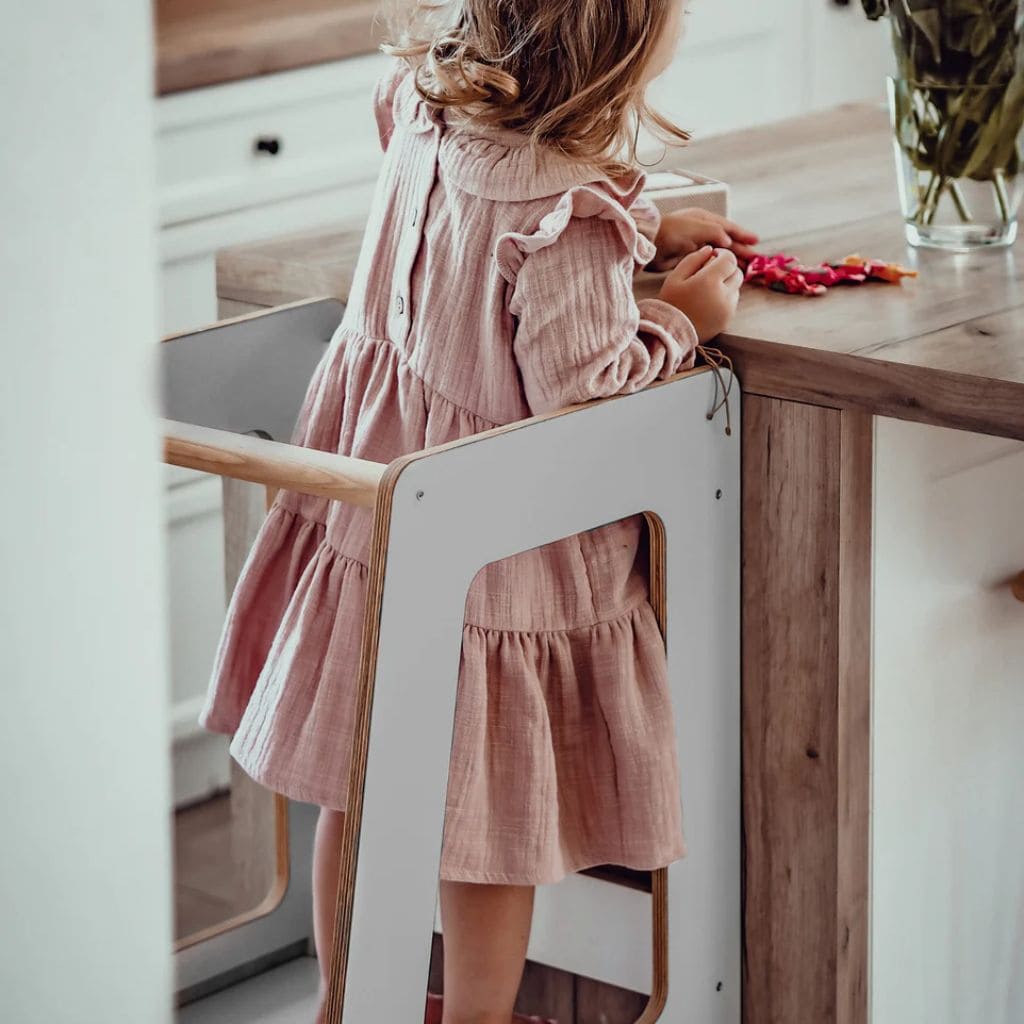 Tour d'Observation Montessori  Gris