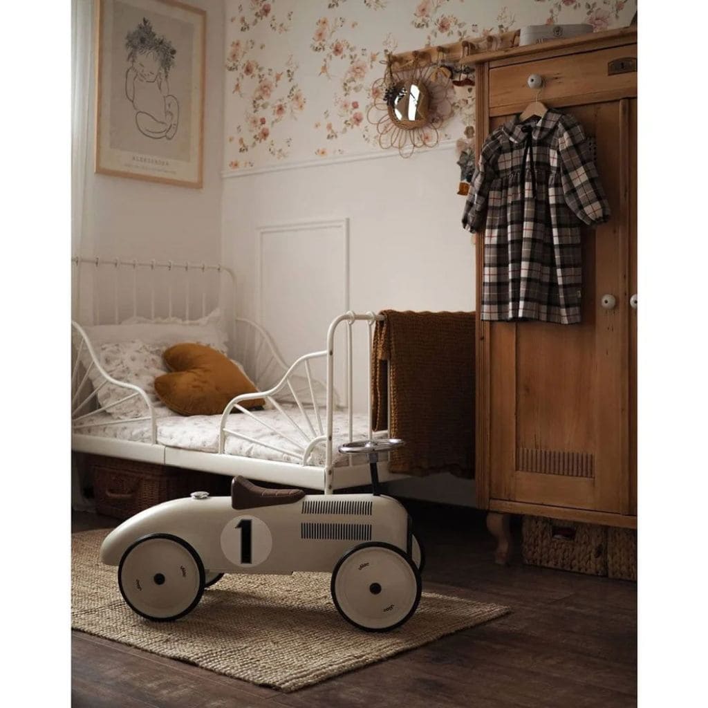 Papier Peint Floral Vintage – Déco Murale Enfant Élégante