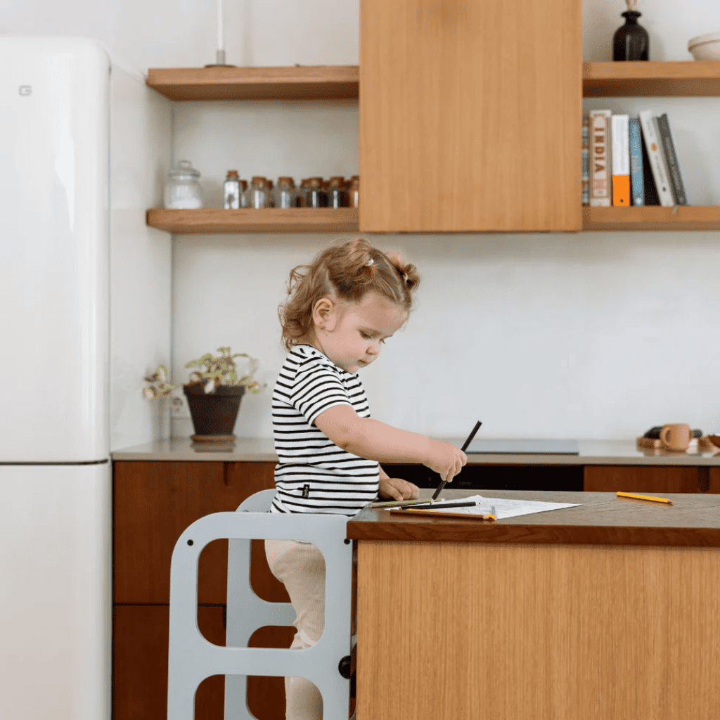 Tour d’Apprentissage Évolutive 2 - en - 1 STEP’n’SIT® en BurlyWood | Motricidade Tinitto – Fabrication européenne