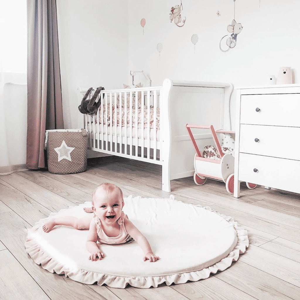 Velura – Tappeto da gioco rotondo in morbido velluto per neonati in MidnightBlue | Conforto Tinitto – Prodotto in Europa